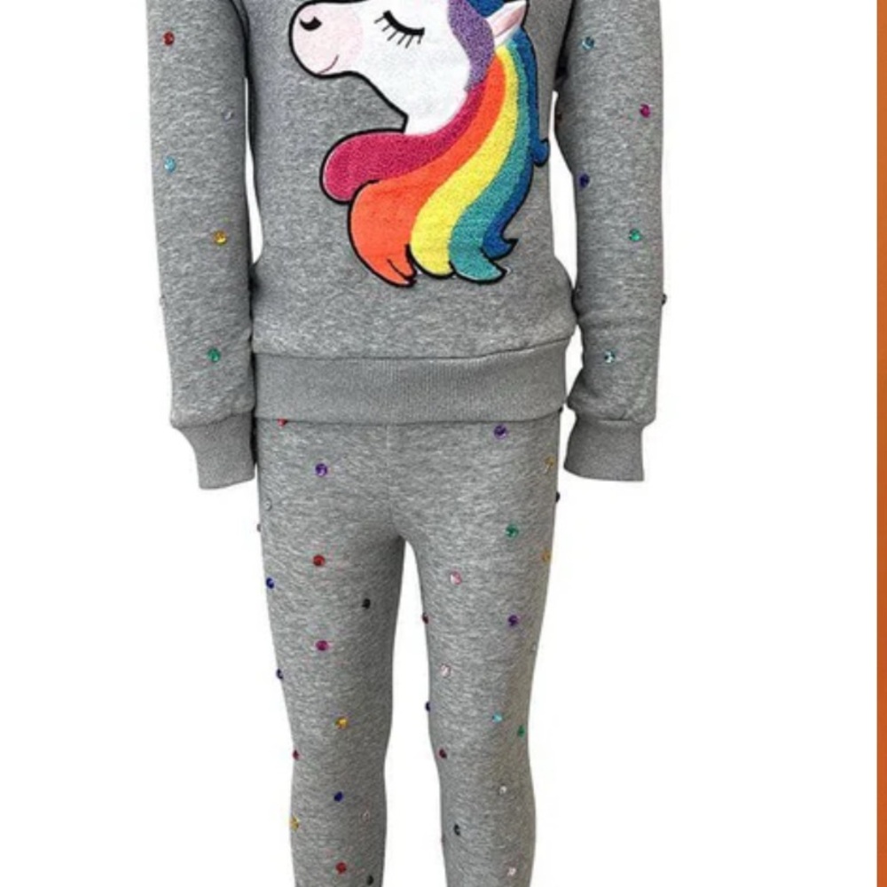 Lola + The Boys Gray Cozy Sweatshirt and Sweatpants Set, Unicorn, Rhinestones